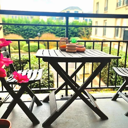 Apartment 3 Chambres, 9p, Hyper Centre Chessy (Seine-et-Marne)