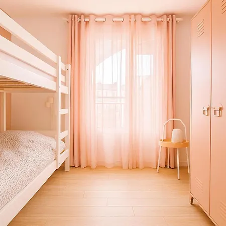3 Chambres, 9p, Hyper Centre דירה